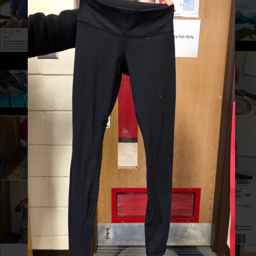 Black lululemon leggings!